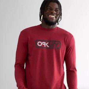 Oakley - Dark Red Locked In Long Sleeve T-Shirt